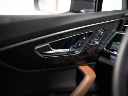 used 2022 Audi Q7 car, priced at $44,900