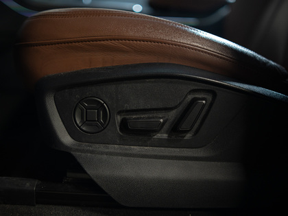 used 2022 Audi Q7 car, priced at $44,900