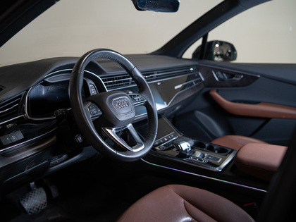 used 2022 Audi Q7 car, priced at $44,900