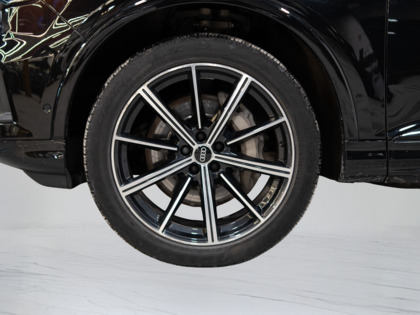 used 2022 Audi Q7 car, priced at $44,900