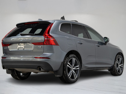 used 2021 Volvo XC60 car, priced at $35,900