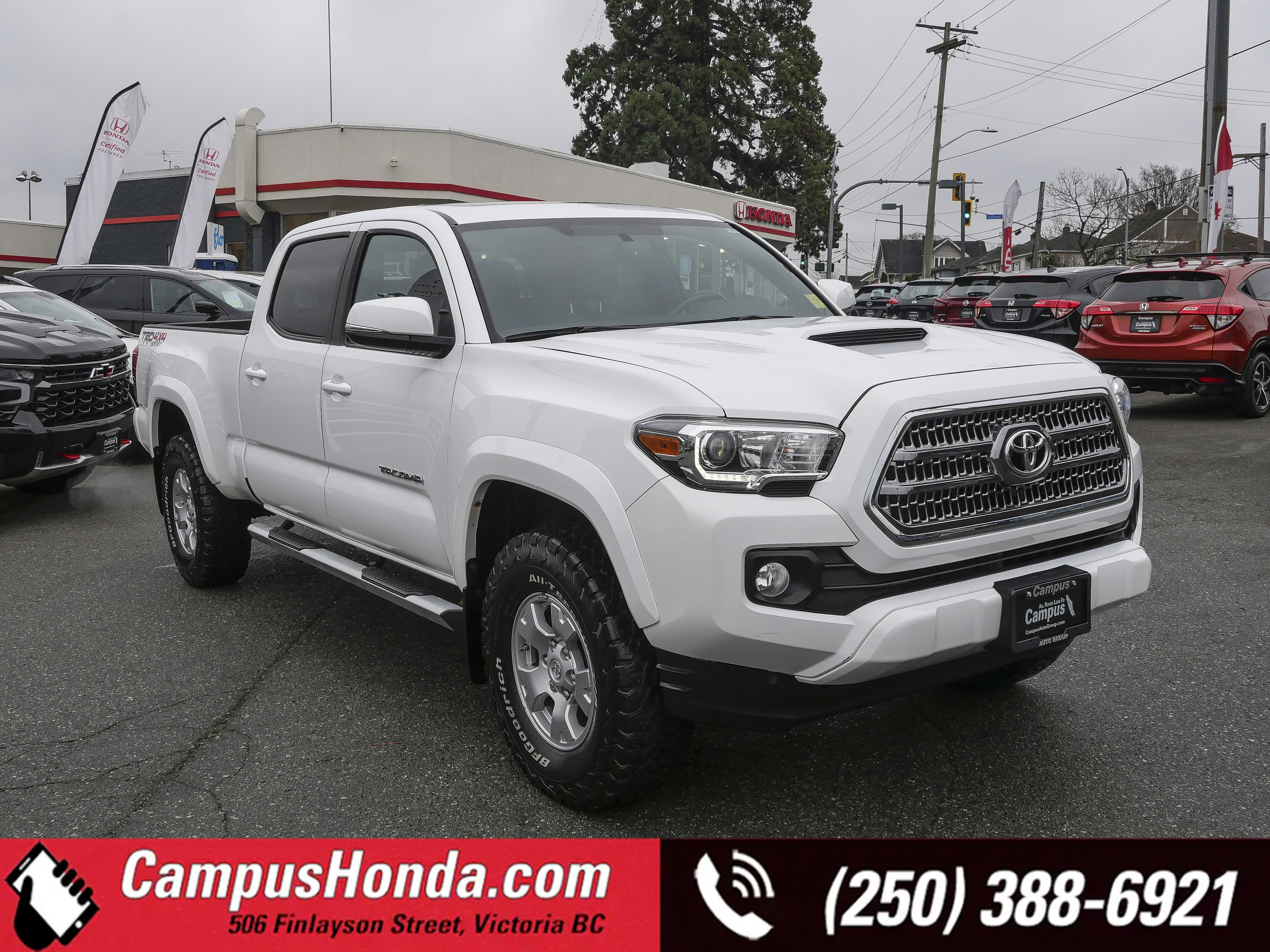 Toyota Tacoma Double Cab V6 LB SR5 4WD 2016