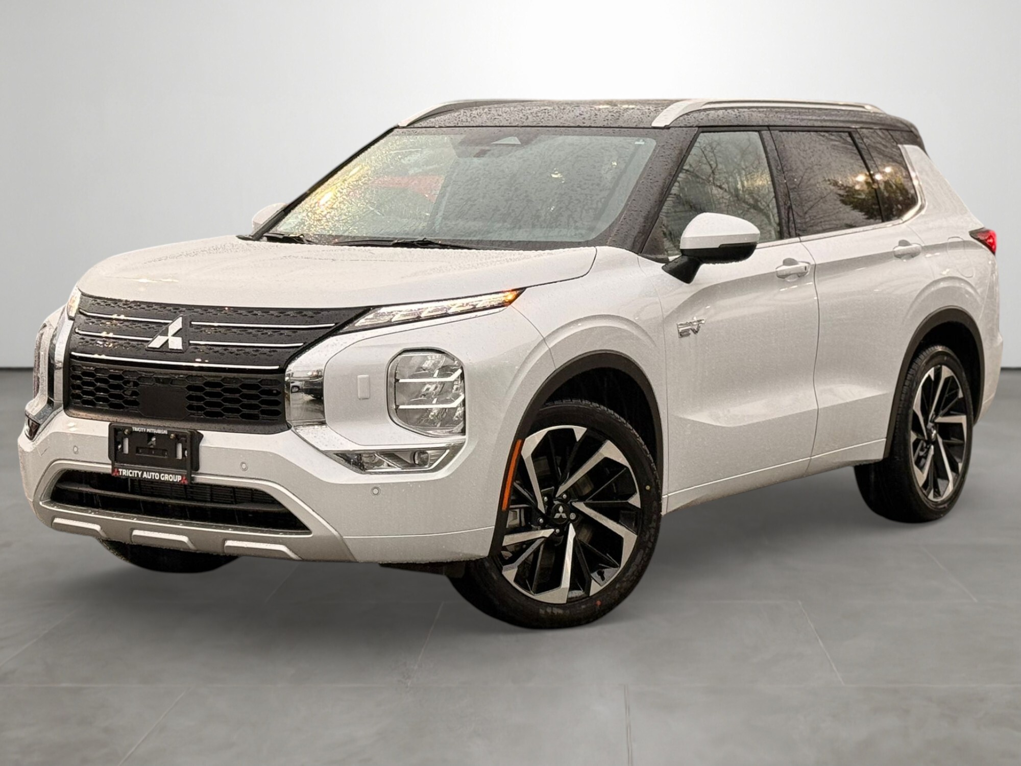 2025 Mitsubishi Outlander PHEV