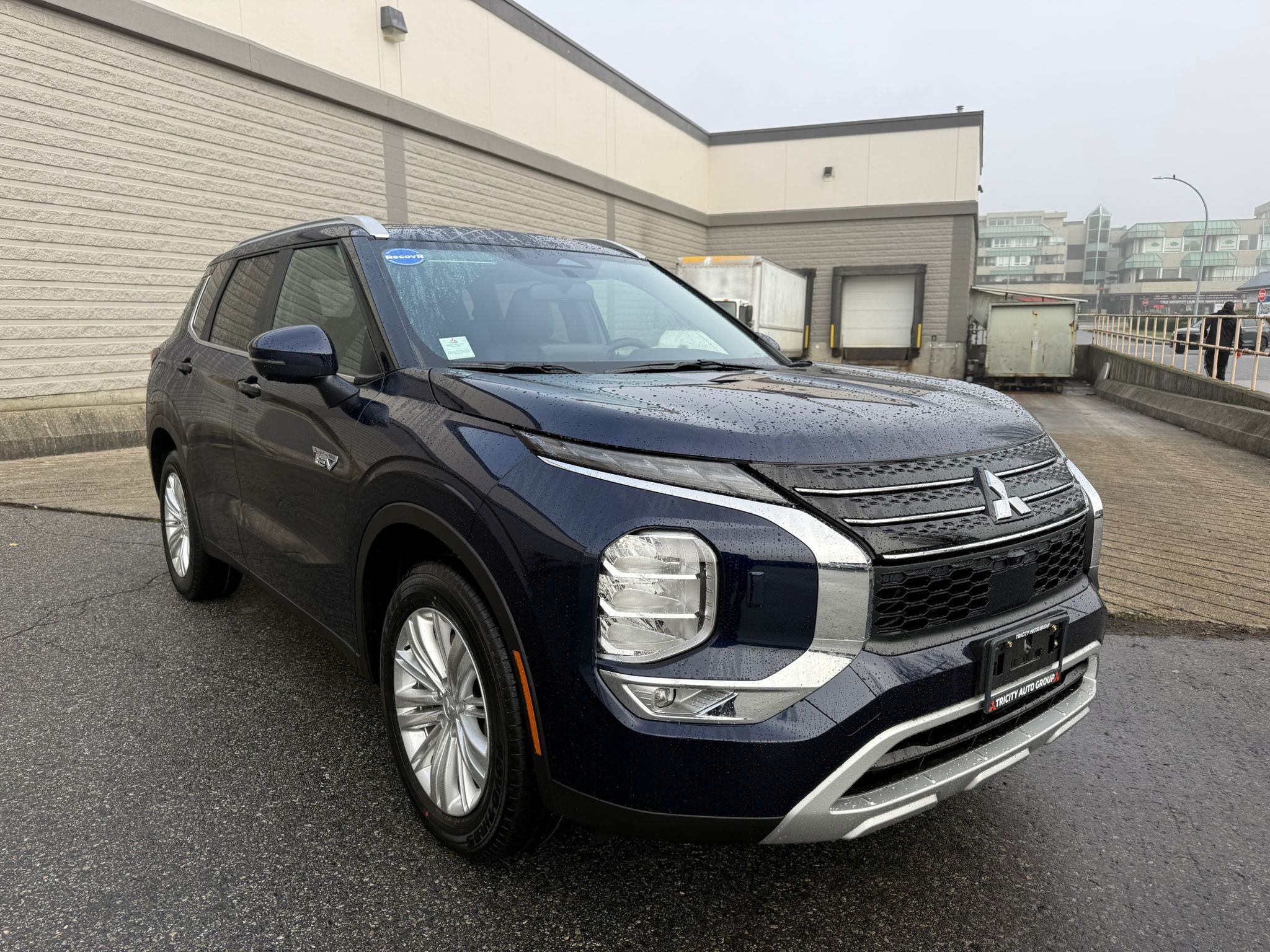 2025 Mitsubishi Outlander PHEV