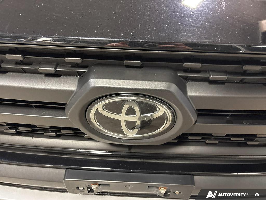 2019 Toyota RAV4 - Gallery image 8
