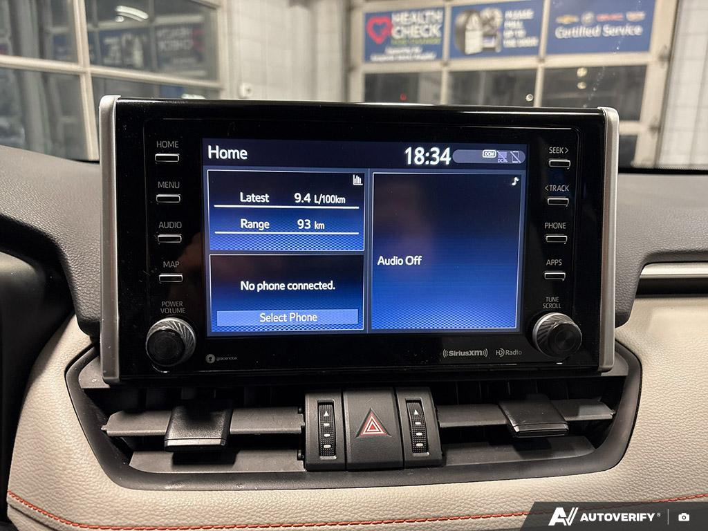 2019 Toyota RAV4 - Gallery image 18