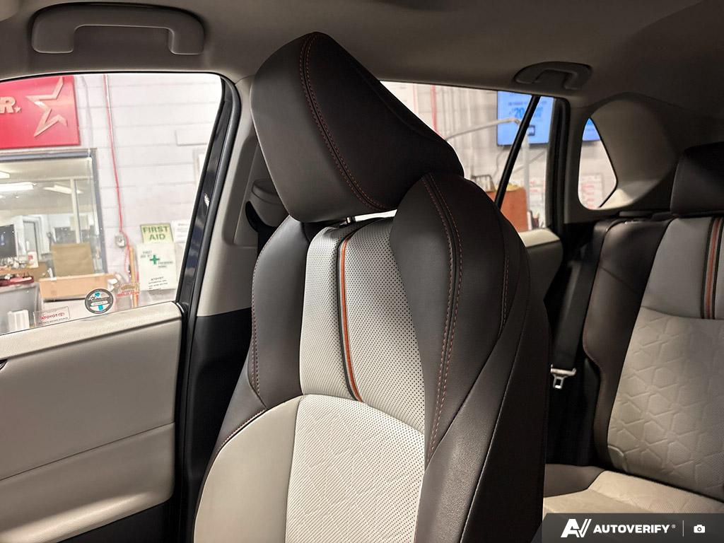 2019 Toyota RAV4 - Gallery image 19