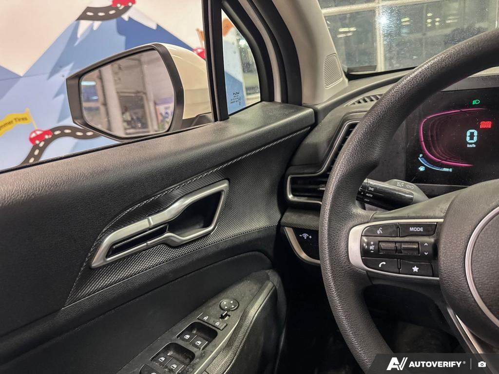 2023 Kia Sportage - Gallery image 13