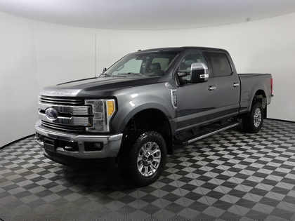 2017 Ford F-250 Super Duty Lariat Crew Cab 4WD