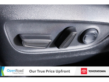 used 2022 Toyota Highlander car, priced at $37,998