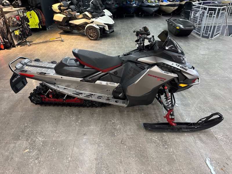 2023 Ski-Doo Renegade X-RS 850 E-TEC Ice Ripper XT 1.5'' E.S.