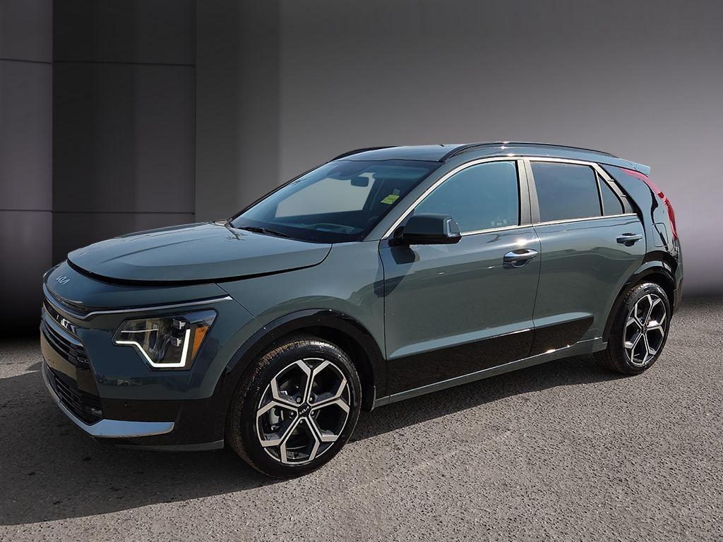 2025 Kia Niro SX FWD