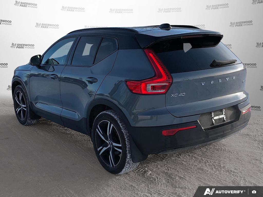 2022 Volvo XC40