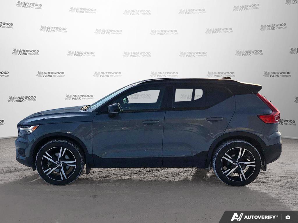 2022 Volvo XC40