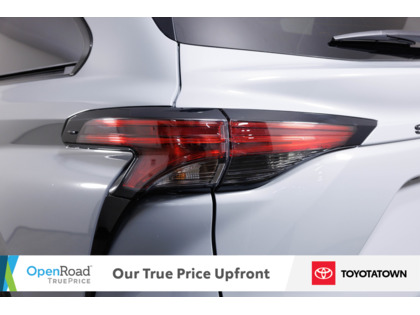 used 2025 Toyota Sienna car, priced at $62,598