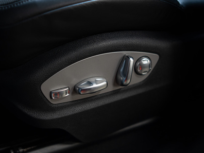 used 2023 Porsche Macan car, priced at $55,900