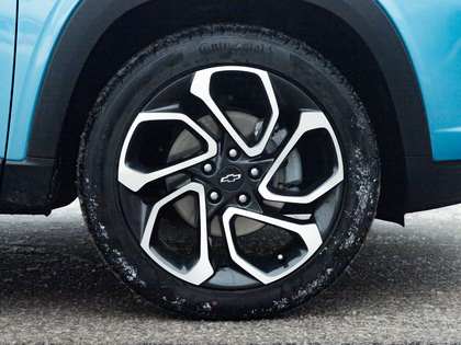 used 2025 Chevrolet Trax car, priced at $26,993