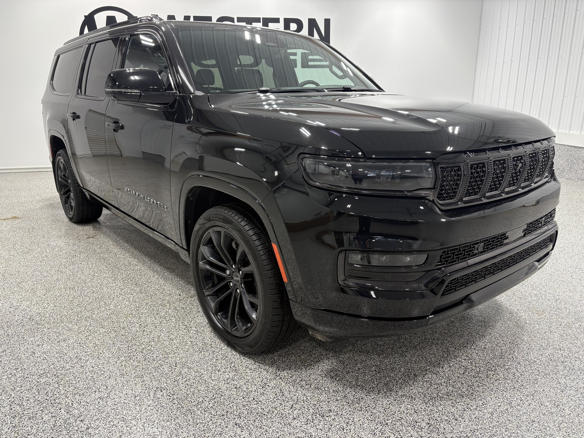 2023 Jeep Grand Wagoneer L