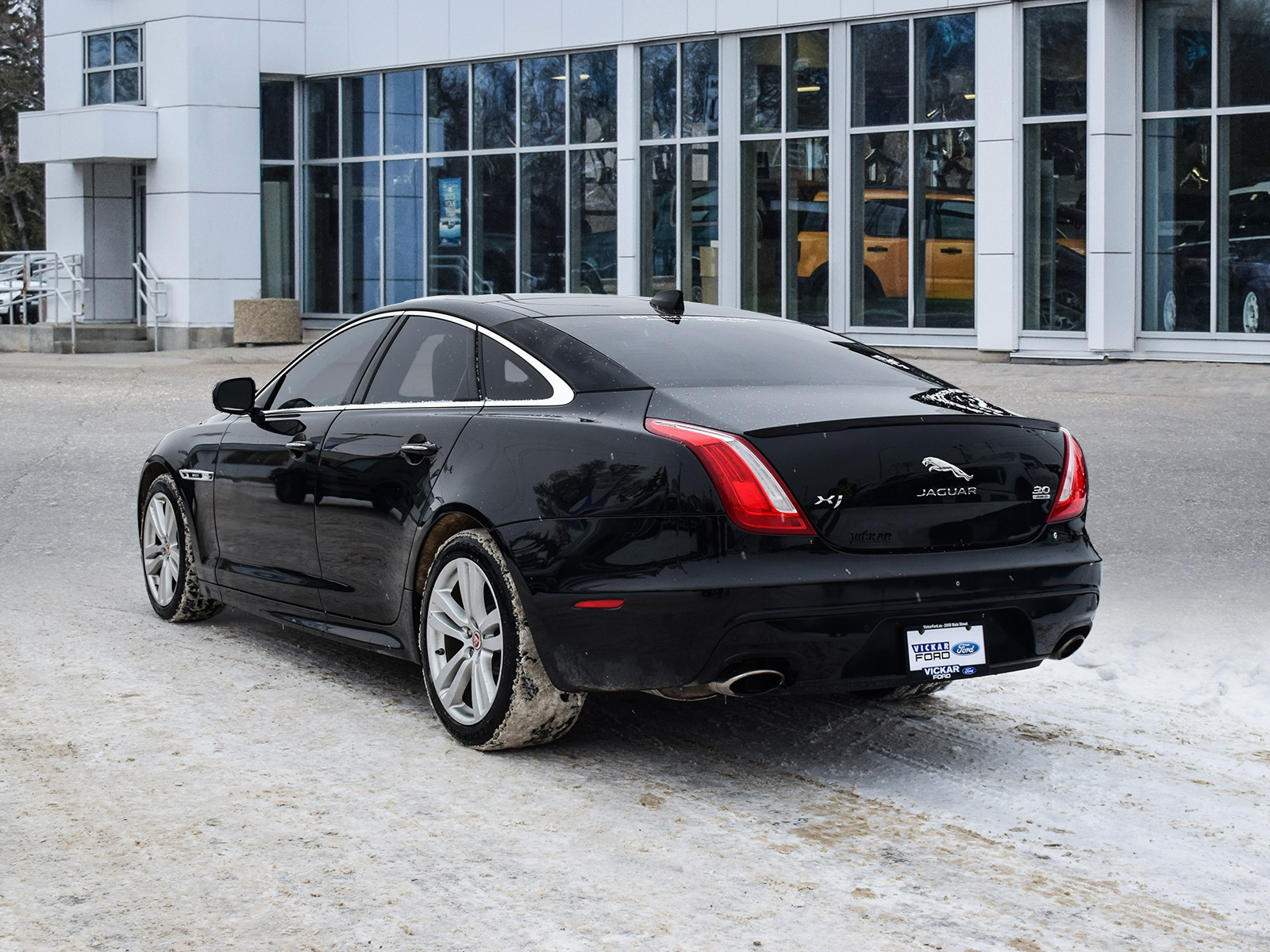 2016 Jaguar XJ