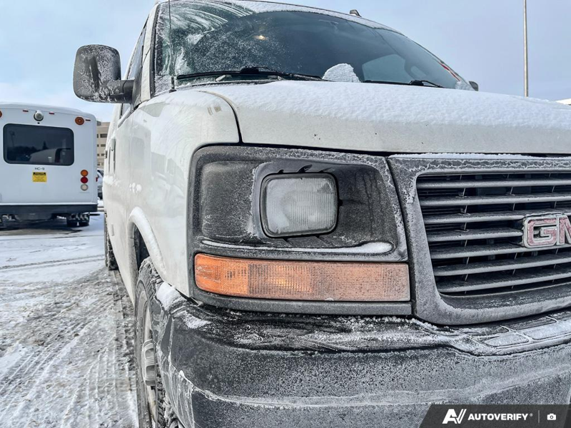 2017 GMC Savana Cargo - Gallery image 6