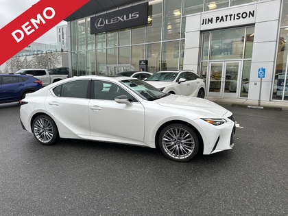 2025 Lexus IS 300 Luxury AWD