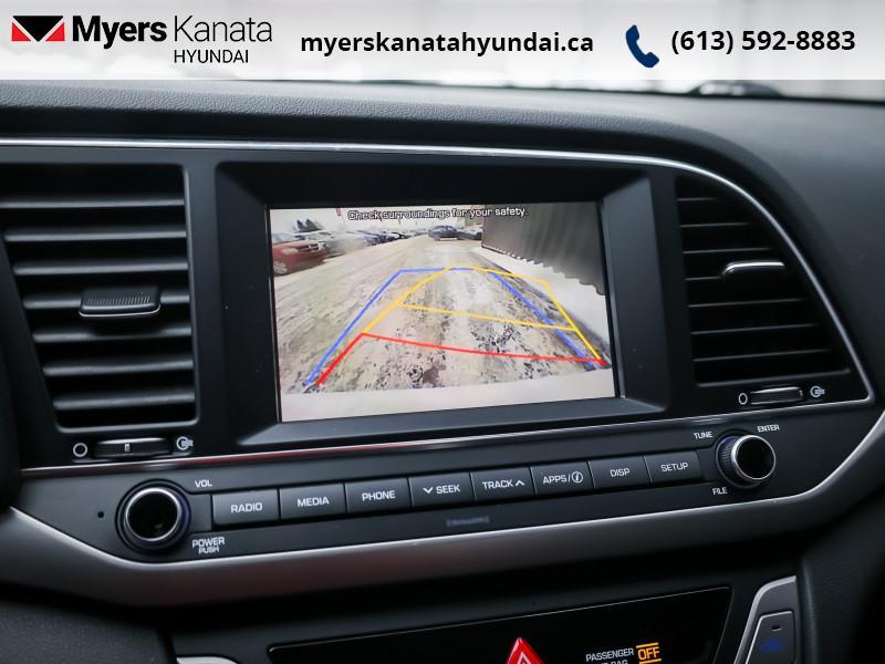 2017 Hyundai Elantra Sedan - Gallery image 18