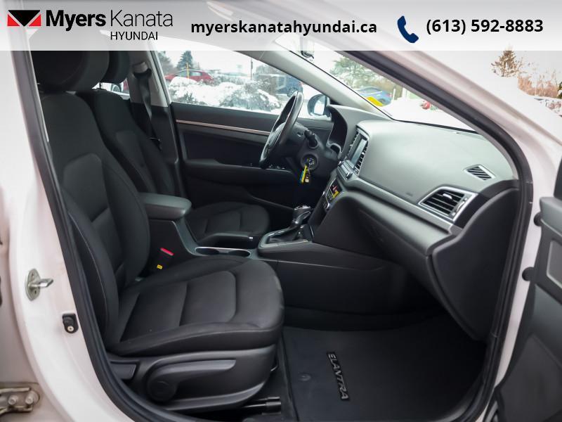 2017 Hyundai Elantra Sedan - Gallery image 8