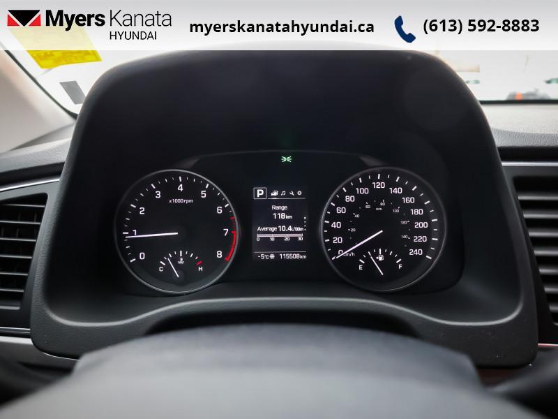 2017 Hyundai Elantra Sedan - Gallery image 16