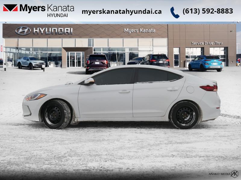2017 Hyundai Elantra Sedan - Gallery image 4