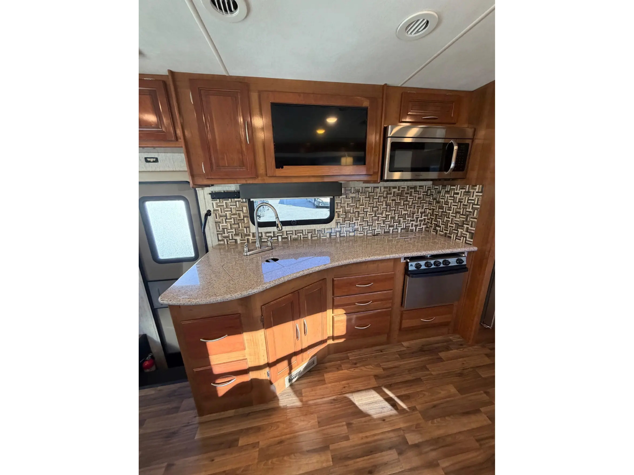 2018 Coachmen Mirada