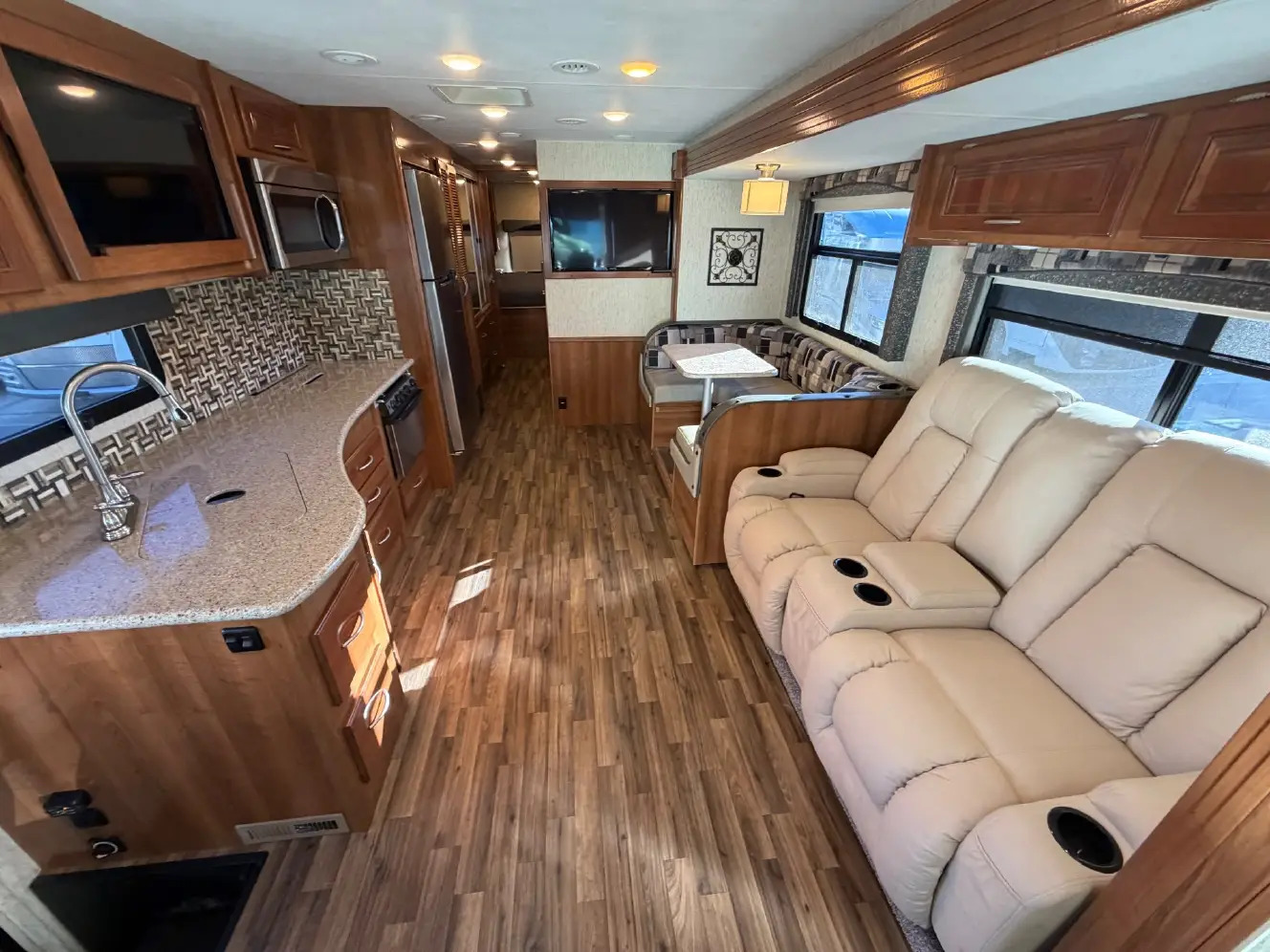 2018 Coachmen Mirada