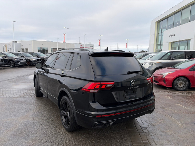2024 Volkswagen Tiguan - Gallery image 2