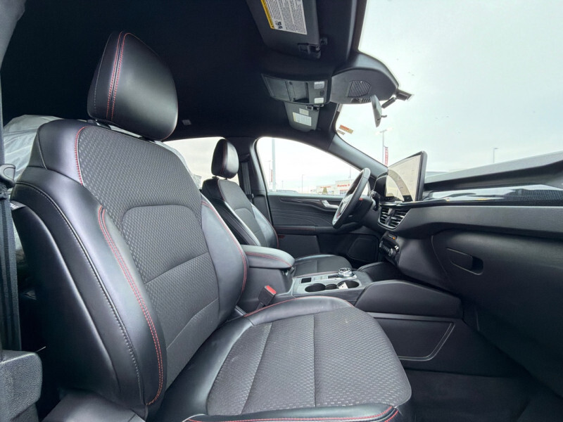 2024 Ford Escape - Gallery image 11