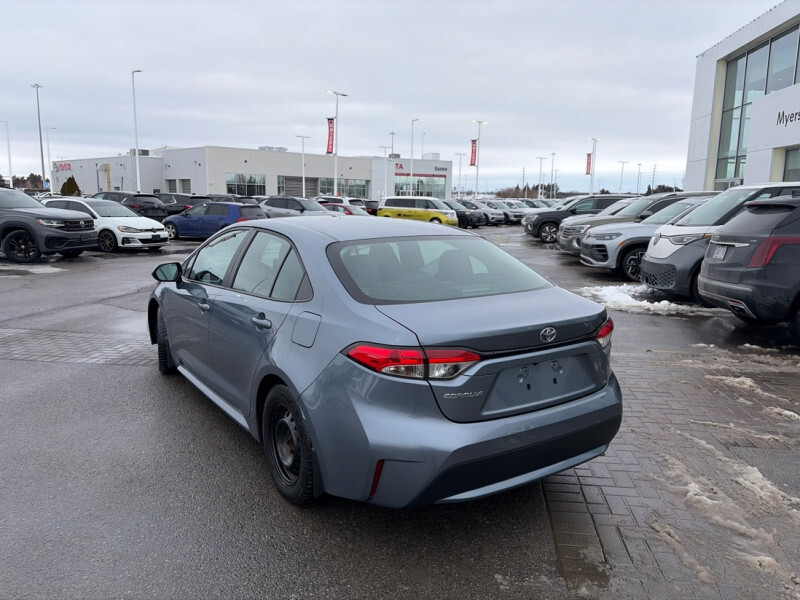 2022 Toyota Corolla - Gallery image 2