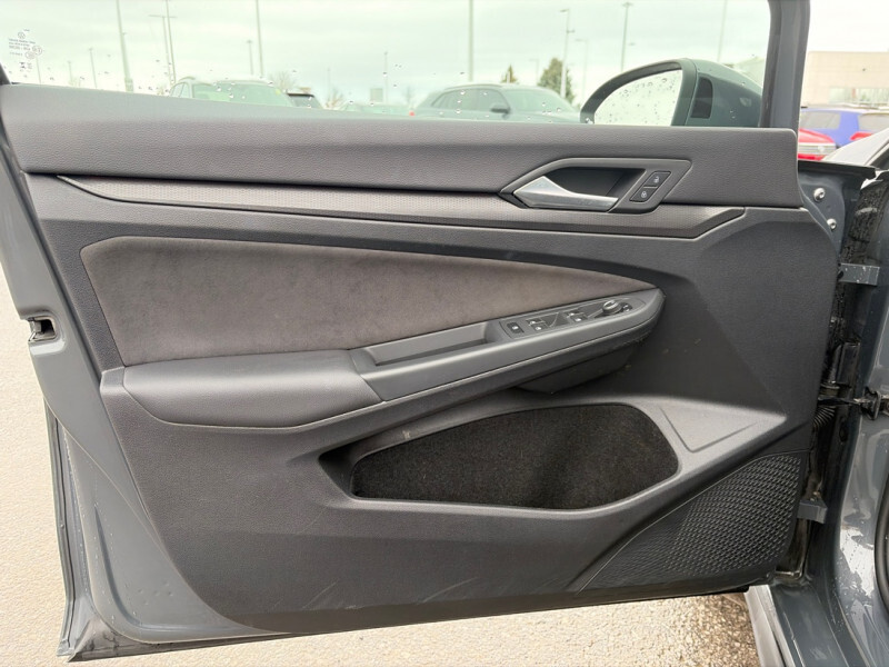 2023 Volkswagen Golf GTI - Gallery image 7