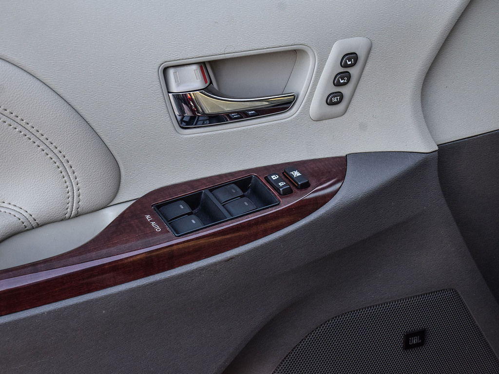 2011 Toyota  Sienna XLE Limited, 多伦多, 第三方LEASE