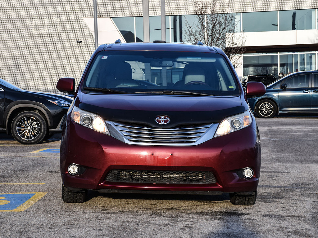2011 Toyota  Sienna XLE Limited, 多伦多, 第三方LEASE