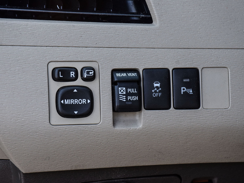 2011 Toyota  Sienna XLE Limited, 多伦多, 第三方LEASE