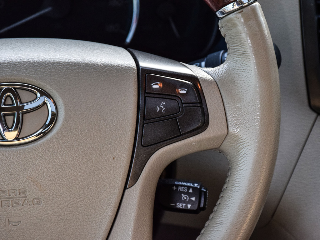 2011 Toyota  Sienna XLE Limited, 多伦多, 第三方LEASE