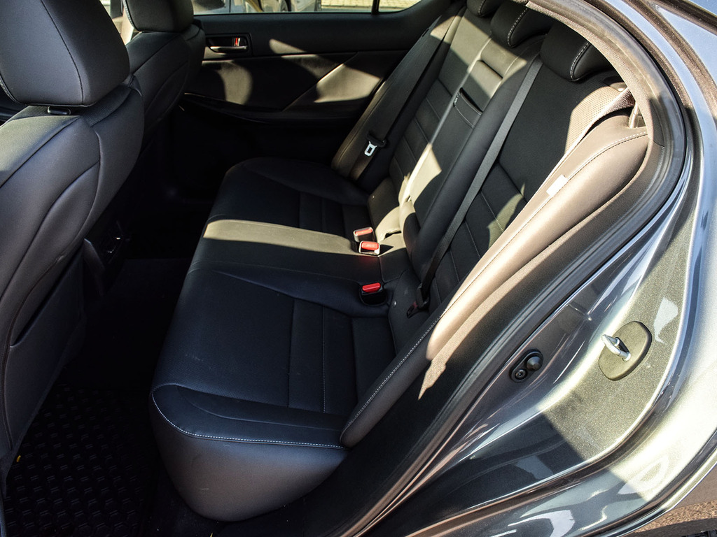 2023 Lexus IS 300 IS 300, 多伦多, 全款车