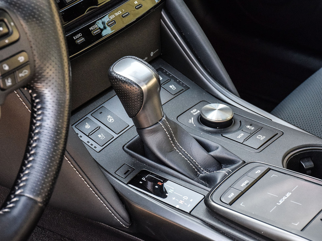 2023 Lexus IS 300 IS 300, 多伦多, 全款车