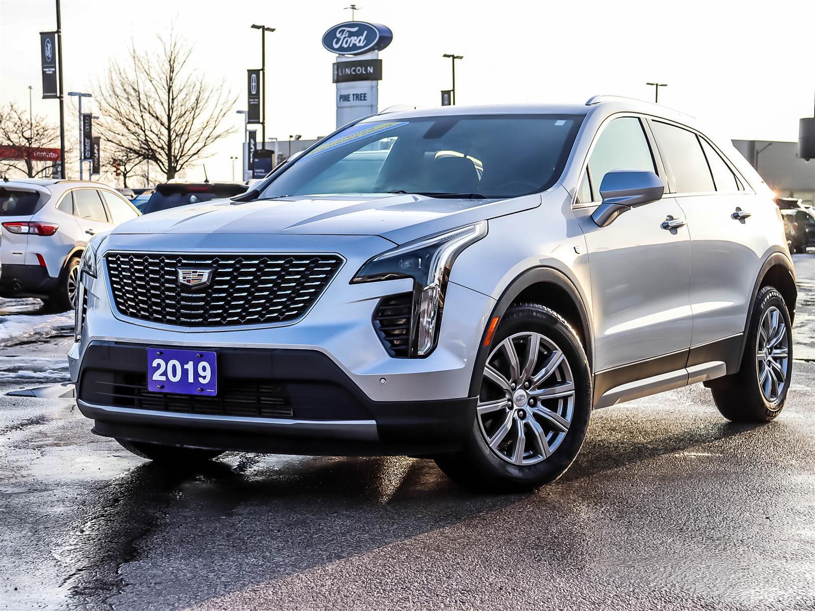 Cadillac XT4 Premium Luxury AWD 2019