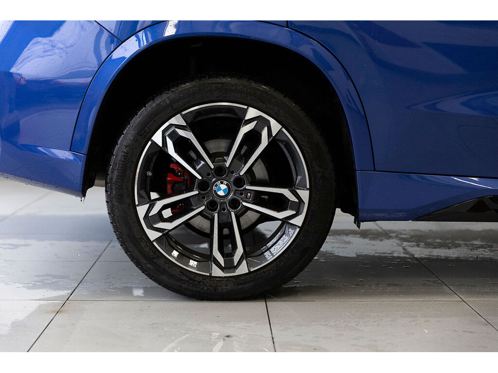 2025 BMW X1 xDrive28i, 温哥华, 全款车