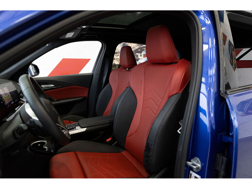 2025 BMW X1 xDrive28i, 温哥华, 全款车