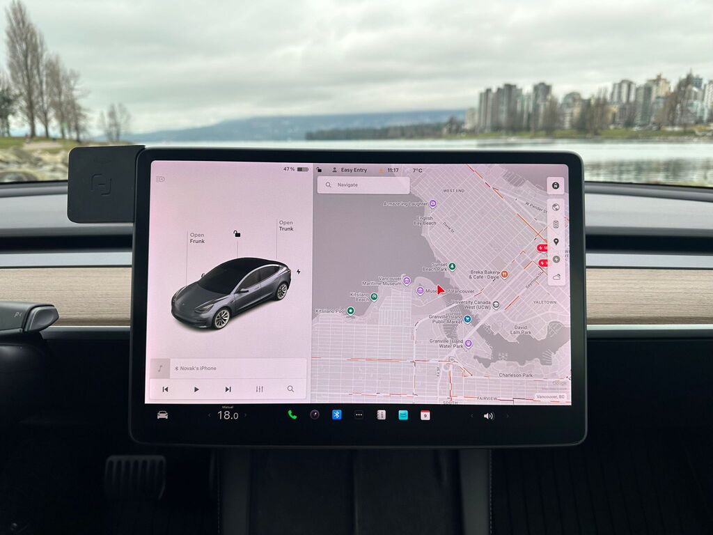 2021 Tesla Model 3 Standard Range Plus- New Tires, Vancouver, Cash
