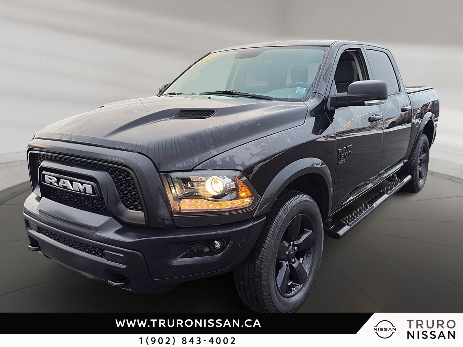 RAM 1500 Classic Warlock Crew Cab 4WD 2019