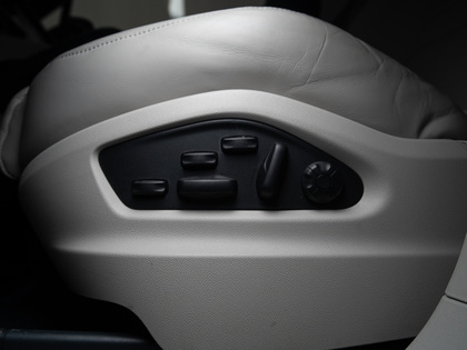 used 2023 Porsche Cayenne car, priced at $89,900