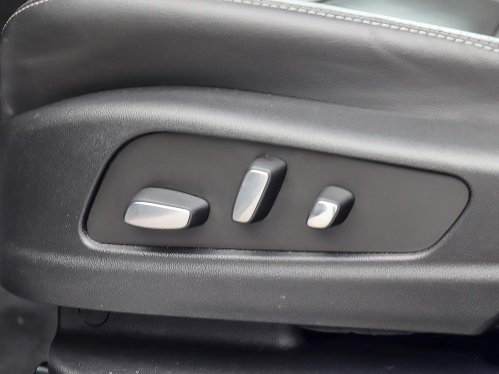 2024 Cadillac XT5 - Gallery image 31