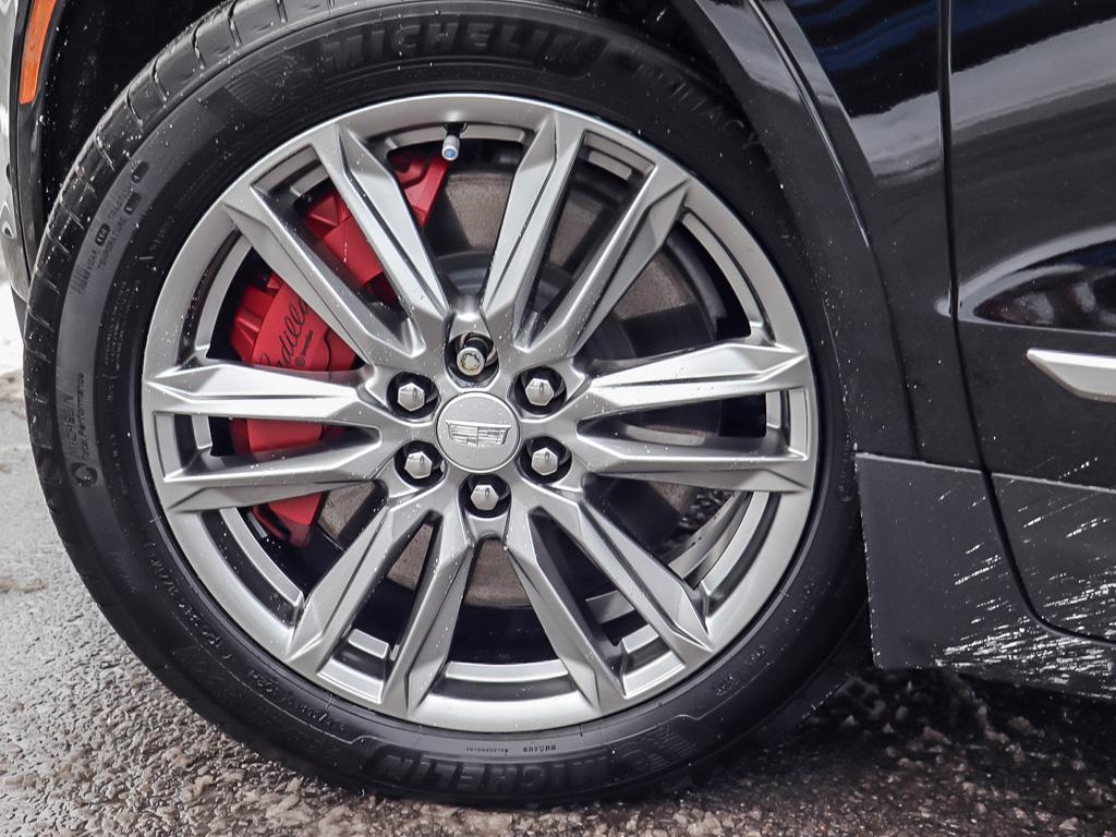 2024 Cadillac XT5 - Gallery image 8