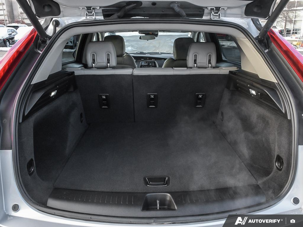 2022 Cadillac XT4 - Gallery image 12